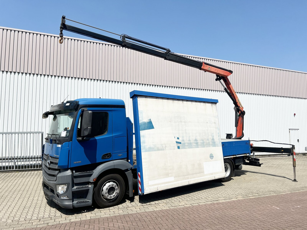 Mercedes-Benz Antos 1836 L 4x2 Antos 1836 L 4x2, Glastransporter, Heckkran Palfinger Pk 12002-EH, Funk - Crane truck: picture 1 Mercedes-Benz Antos 1836 L 4x2 Antos 1836 L 4x2, Glastransporter, Heckkran Palfinger Pk 12002-EH, Funk - Crane truck: picture 1