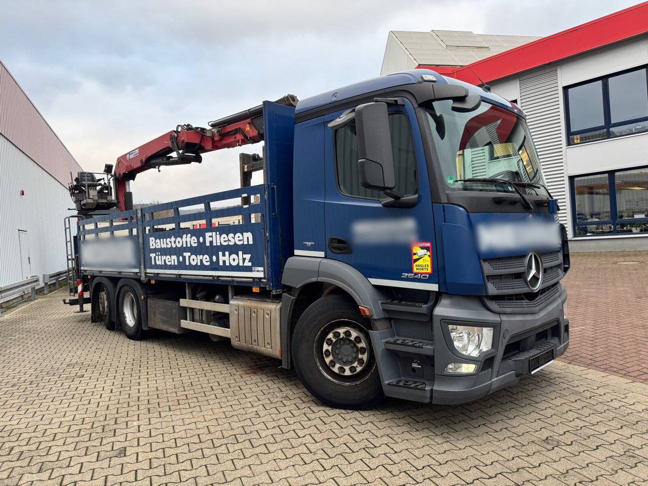 Crane truck, Dropside/ Flatbed truck Mercedes-Benz Antos 2540 L 6x2 Antos 2540 L 6x2, Lenkachse, HMF 2110-L3 Heckkran: picture 10