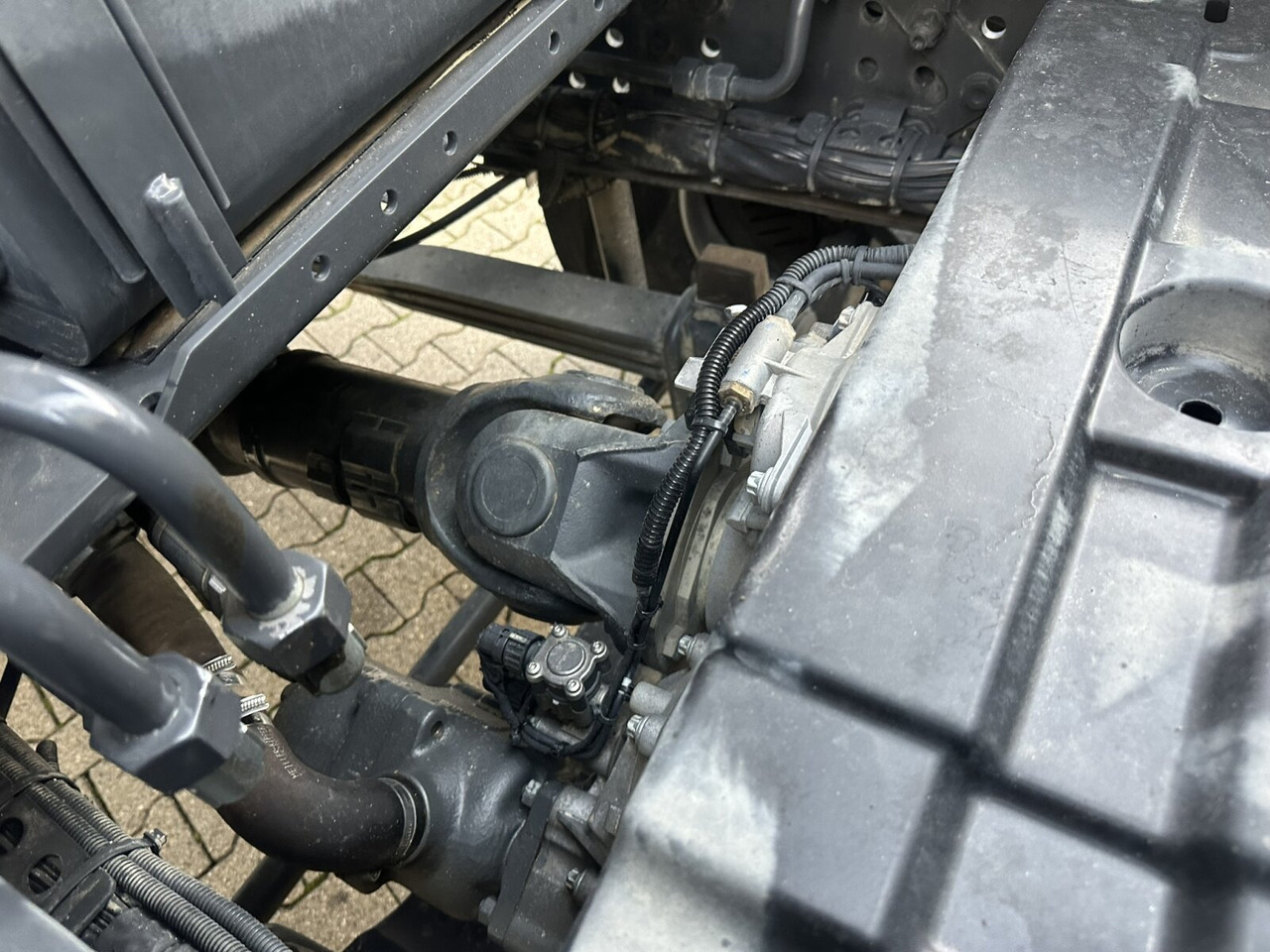 Mercedes-Benz Arocs 3445 K 8x4/4 Arocs 3445 K 8x4/4, Meiller Bordmatik links - Tipper: picture 2 Mercedes-Benz Arocs 3445 K 8x4/4 Arocs 3445 K 8x4/4, Meiller Bordmatik links - Tipper: picture 2