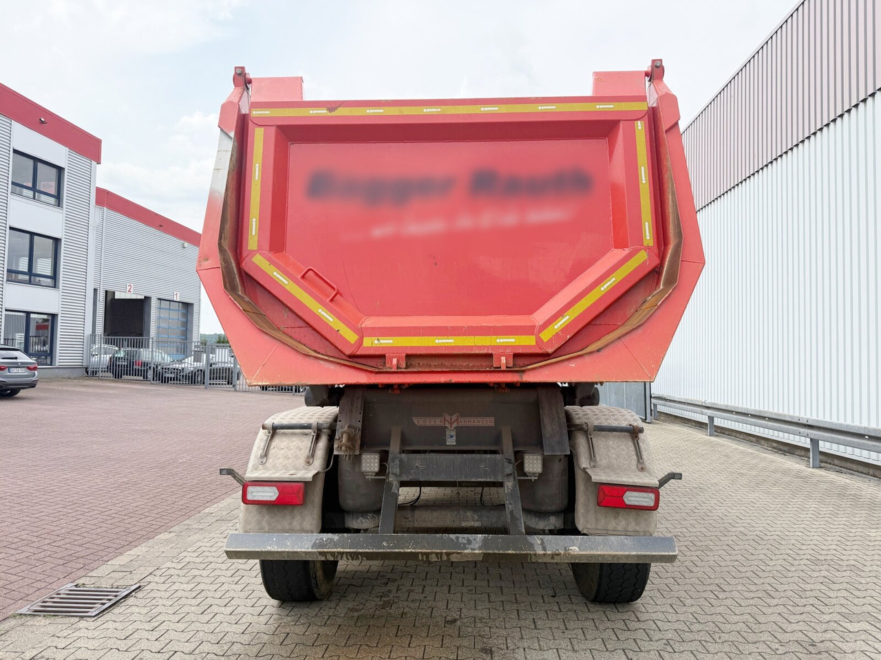 2A-SA Kippauflieger ca. 24m³ HEUSER 2A-SA Kippauflieger ca. 24m³ - Semi-trailer: picture 5 2A-SA Kippauflieger ca. 24m³ HEUSER 2A-SA Kippauflieger ca. 24m³ - Semi-trailer: picture 5