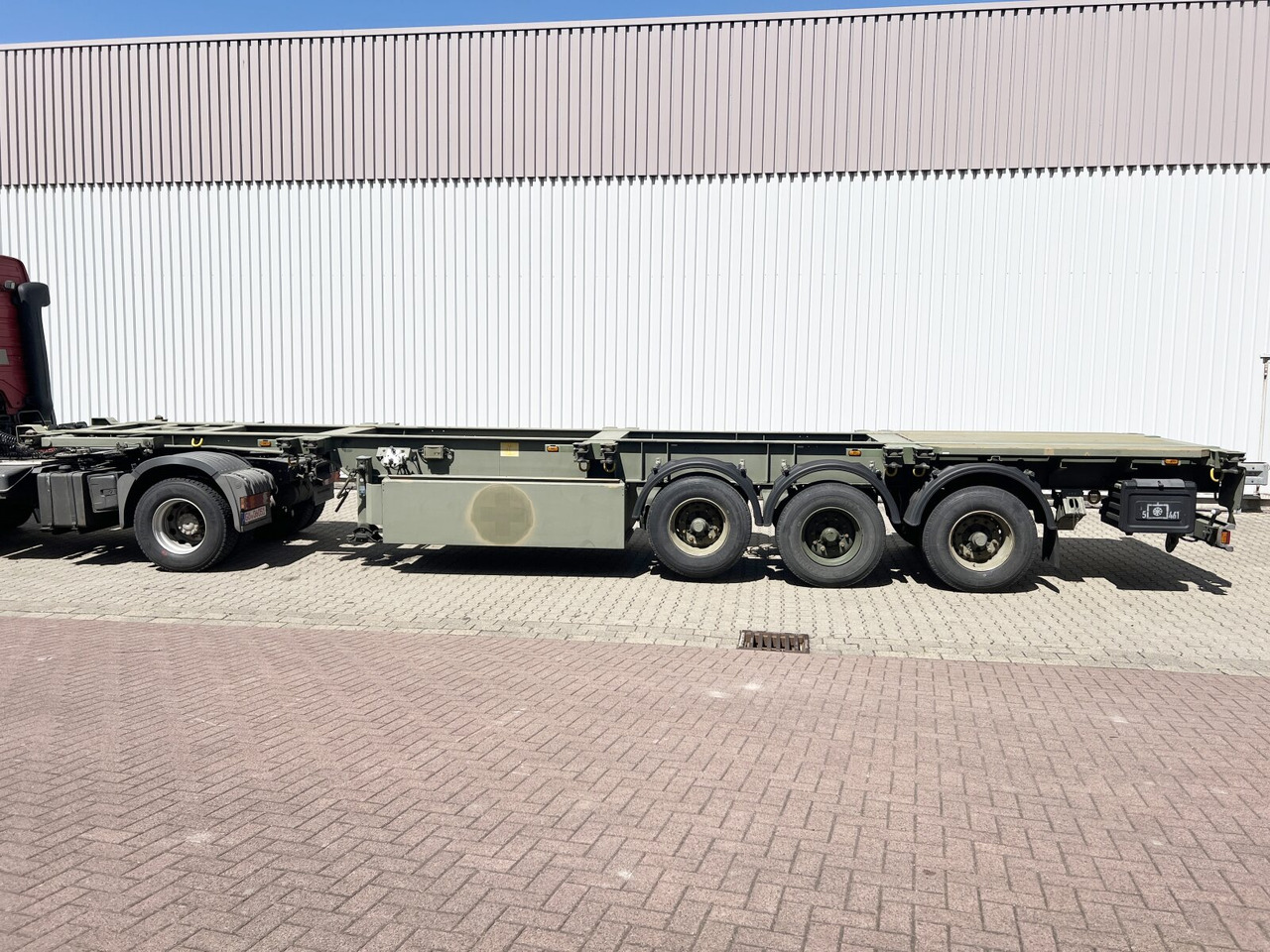 Schmitz Cargobull SCF 24 Containerchassis SCF 24 Containerchassis, Nachlauflenkachse, 2x20/20/30/40ft, Ex-! - Semi-trailer: picture 3 Schmitz Cargobull SCF 24 Containerchassis SCF 24 Containerchassis, Nachlauflenkachse, 2x20/20/30/40ft, Ex-! - Semi-trailer: picture 3
