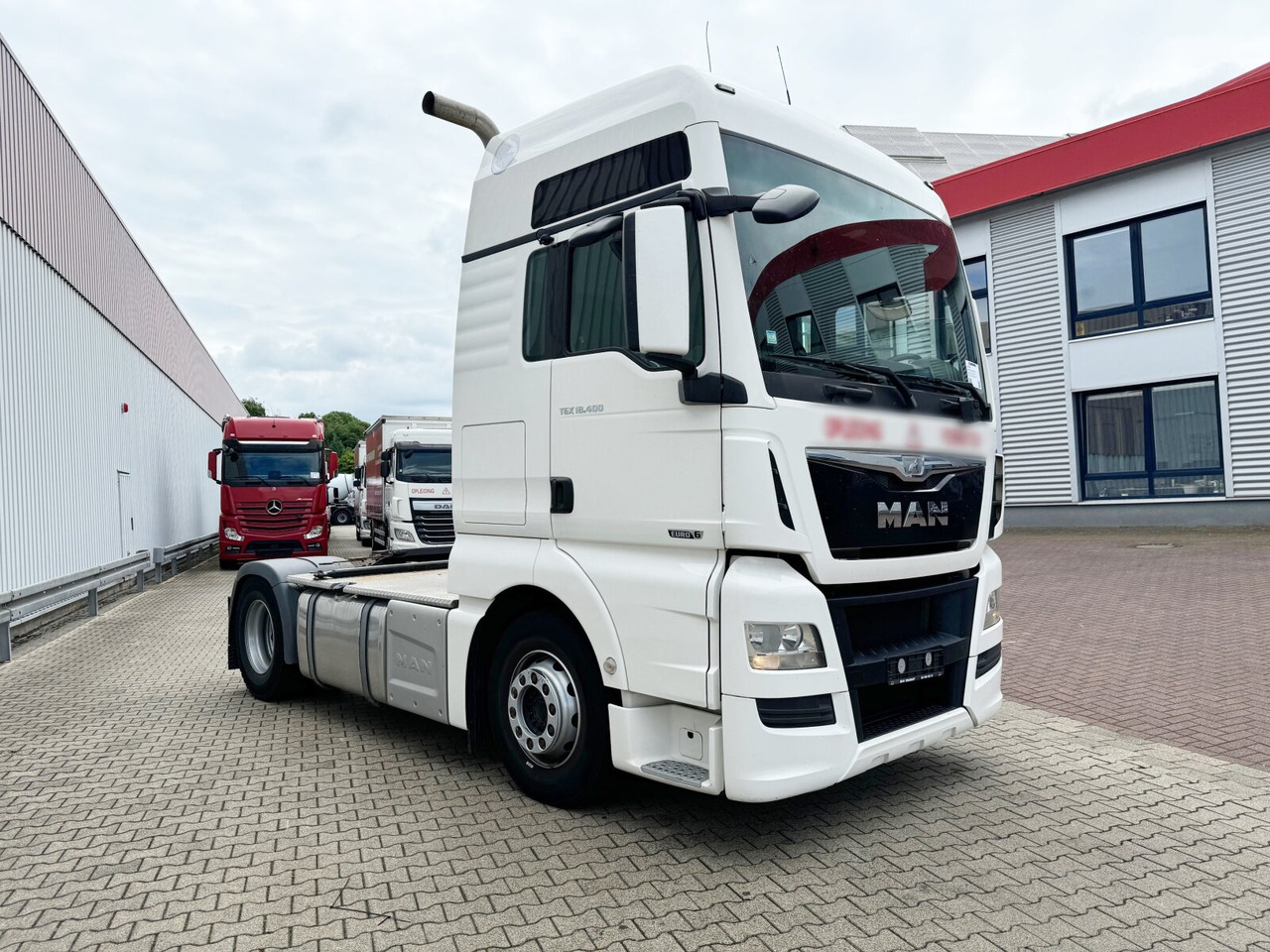 Tractor unit MAN TGX 18.400 4X2 BLS TGX 18.400 4X2 BLS, Fahrschule, 5 Sitzer: picture 9