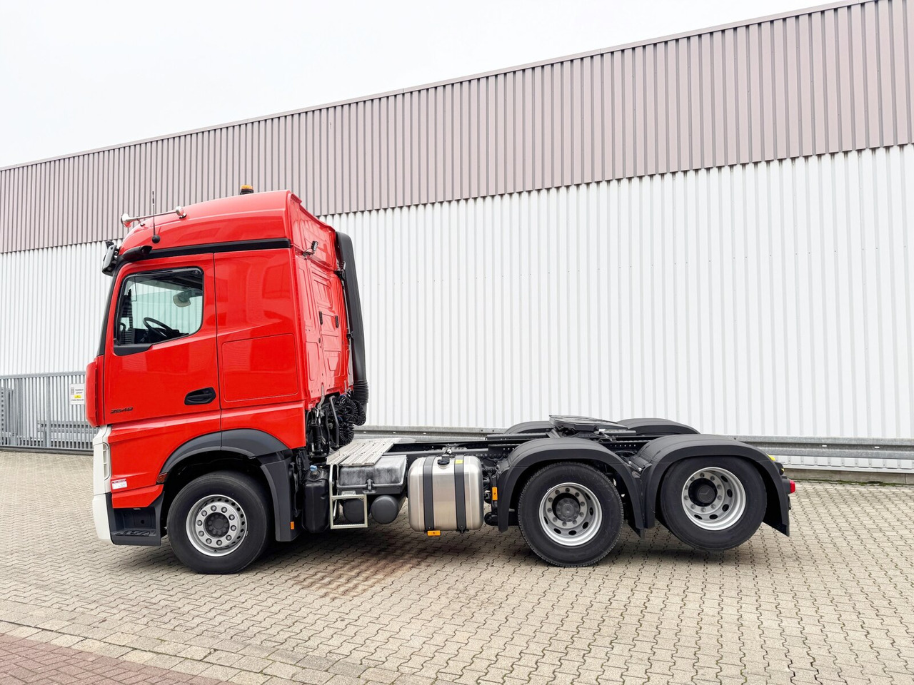 New Tractor unit Mercedes-Benz Actros 2648 LS 6x2 Actros 2648 LS 6x2, Retarder, Liftachse, MirrorCam, StreamSpace, Navi, LED: picture 13