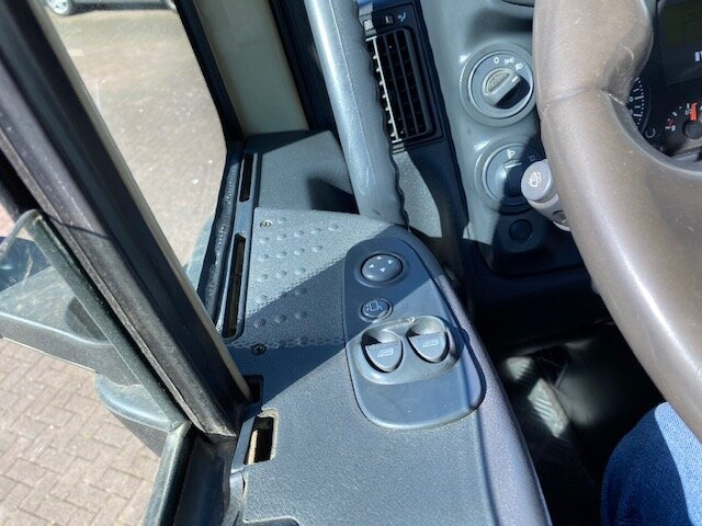 Trakker AD260T41W 6x6 Trakker AD260T41W 6x6 - Tractor unit: picture 5 Trakker AD260T41W 6x6 Trakker AD260T41W 6x6 - Tractor unit: picture 5