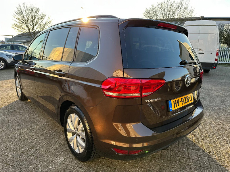 Volkswagen Touran 1.2 TSI COMFORTLINE + APK / TUV + 4 WINTER TYRES WITH RIMS + NAVI + MARGE - Car: picture 3 Volkswagen Touran 1.2 TSI COMFORTLINE + APK / TUV + 4 WINTER TYRES WITH RIMS + NAVI + MARGE - Car: picture 3