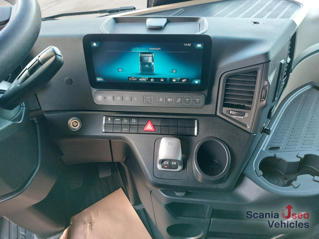 MERCEDES-BENZ 1845L Edscha - NUR KOMPLETT m. ANH.!!! - Curtainsider truck: picture 3 MERCEDES-BENZ 1845L Edscha - NUR KOMPLETT m. ANH.!!! - Curtainsider truck: picture 3