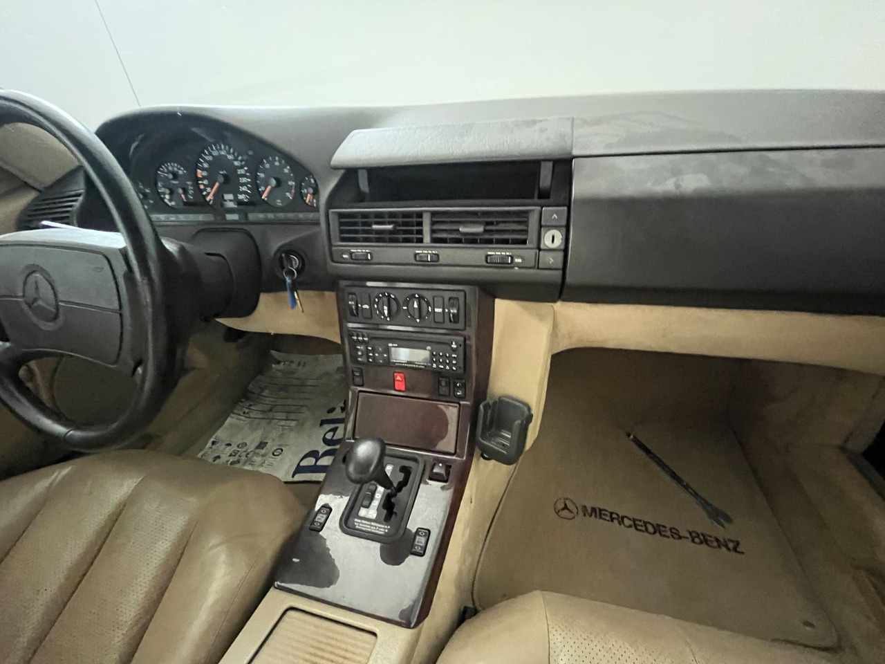 Mercedes-Benz SL 500 Deutsches Farhzeug aus 1. Hand ca. 60Tkm - Convertible: picture 5 Mercedes-Benz SL 500 Deutsches Farhzeug aus 1. Hand ca. 60Tkm - Convertible: picture 5