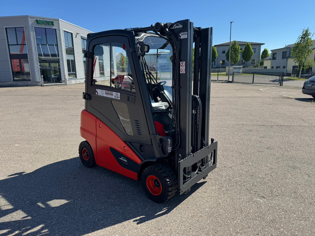 LINDE H18D-01 Triplexmast Diesel 3.+4. Ventil Kabine Heizung - Diesel forklift: picture 2 LINDE H18D-01 Triplexmast Diesel 3.+4. Ventil Kabine Heizung - Diesel forklift: picture 2