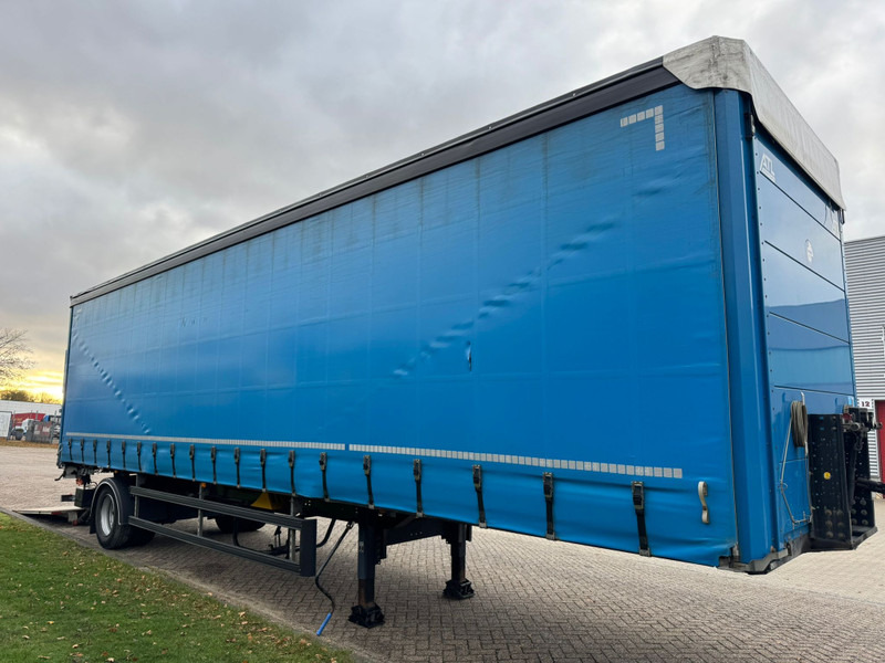 System 1-Axel / Tail Lift 2500 KG / Open Roof / Belgium Trailer - Curtainsider semi-trailer: picture 3 System 1-Axel / Tail Lift 2500 KG / Open Roof / Belgium Trailer - Curtainsider semi-trailer: picture 3