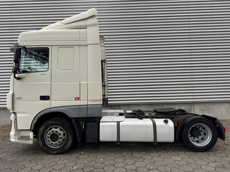 DAF XF 460 / Manual / Retarder / Mega / Roof Klima / TUV:1-2026 / NL Truck - Tractor unit: picture 5 DAF XF 460 / Manual / Retarder / Mega / Roof Klima / TUV:1-2026 / NL Truck - Tractor unit: picture 5