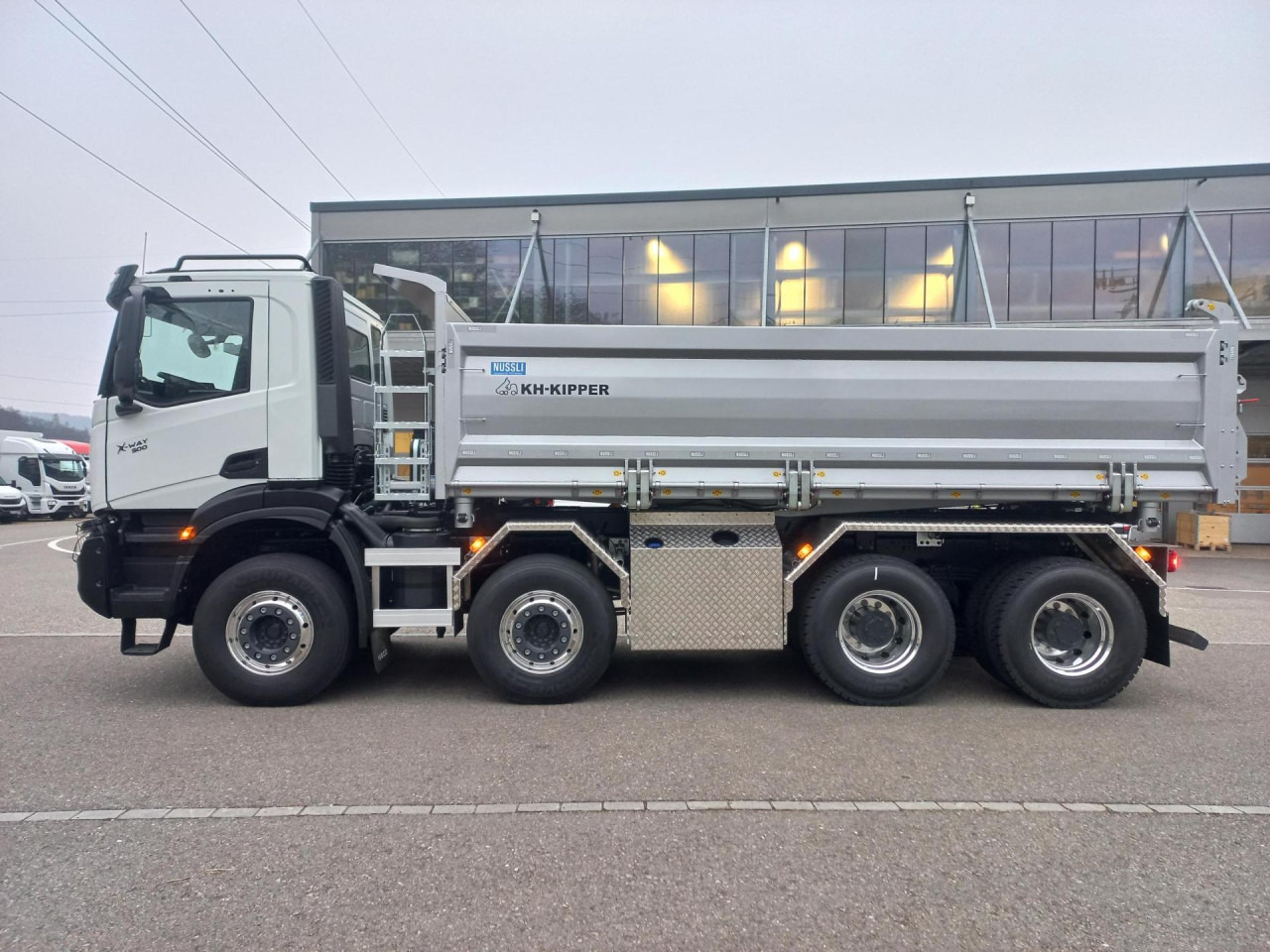 IVECO AD360X50Z HR OFF XWay mit Nüssli 2 Seitenkipper - Tipper: picture 4 IVECO AD360X50Z HR OFF XWay mit Nüssli 2 Seitenkipper - Tipper: picture 4