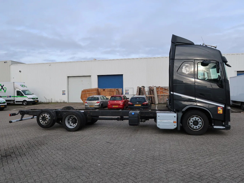 Volvo FH 420 Glob, I-Park Cool, ACC, NL Truck, TOP! - Cab chassis truck: picture 5 Volvo FH 420 Glob, I-Park Cool, ACC, NL Truck, TOP! - Cab chassis truck: picture 5