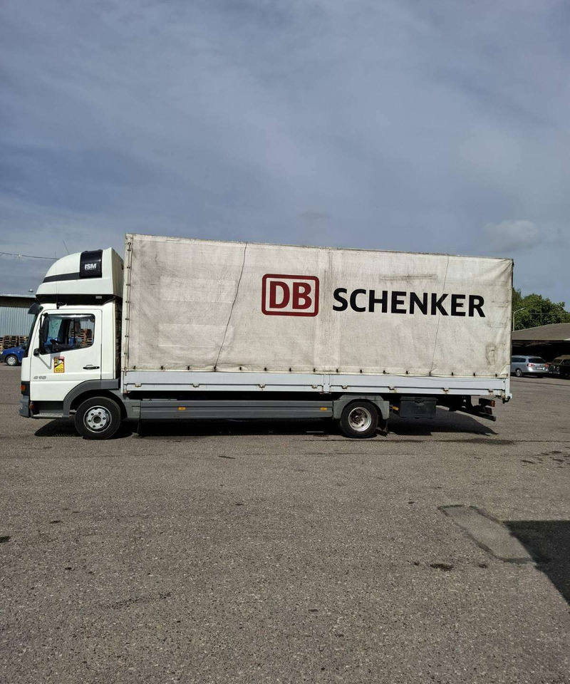 Mercedes-Benz 818 L - Curtainsider truck: picture 5 Mercedes-Benz 818 L - Curtainsider truck: picture 5