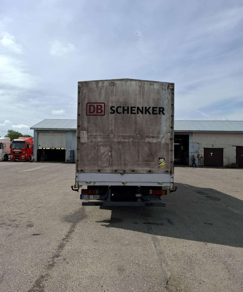 Mercedes-Benz 818 L - Curtainsider truck: picture 4 Mercedes-Benz 818 L - Curtainsider truck: picture 4