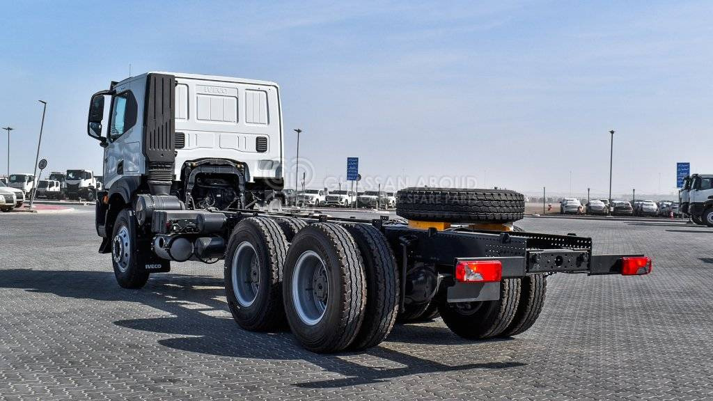 IVECO T-WAY Chassis 6×4 AT380T47H WHEELBASE 4500 MY24 - Cab chassis truck: picture 4 IVECO T-WAY Chassis 6×4 AT380T47H WHEELBASE 4500 MY24 - Cab chassis truck: picture 4