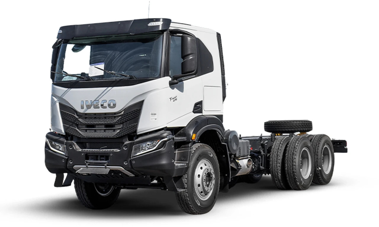 Iveco T-WAY AT380T43H 6x4 R20 Tyres Chassis - Barcelona Stock - Cab chassis truck: picture 1 Iveco T-WAY AT380T43H 6x4 R20 Tyres Chassis - Barcelona Stock - Cab chassis truck: picture 1