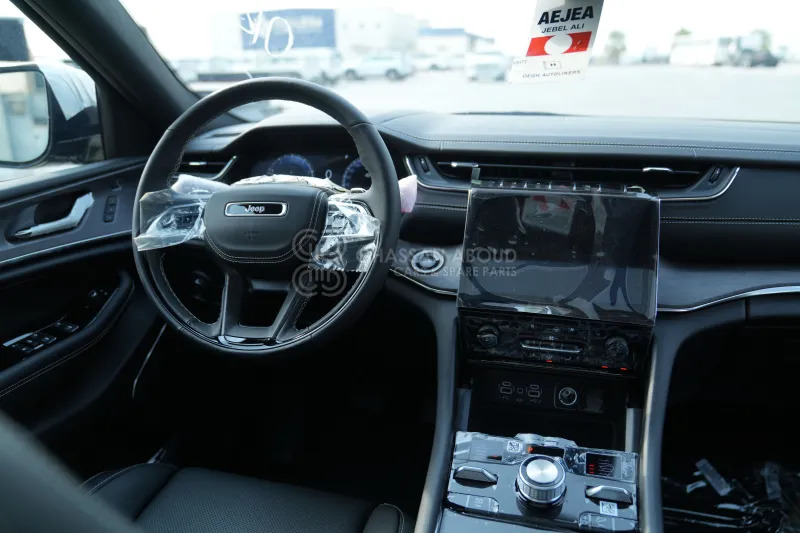 SUV Jeep Grand Cherokee  4x4: picture 6