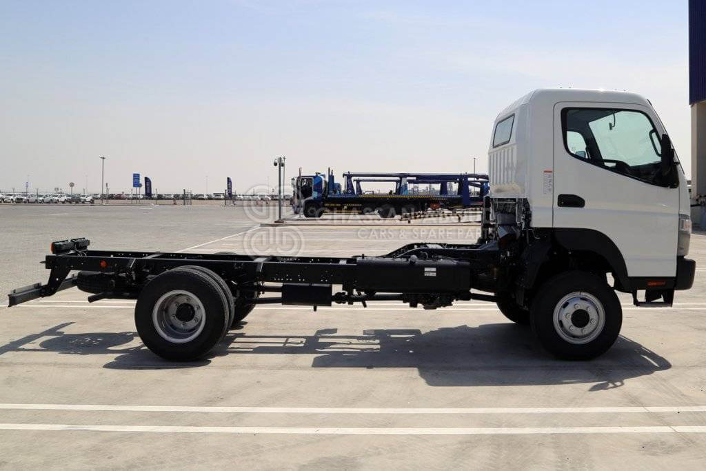 MITSUBISHI CANTER CHASSIS 3TON SC 100L TANK (4X4) DIESEL, MY24 - Cab chassis truck: picture 5 MITSUBISHI CANTER CHASSIS 3TON SC 100L TANK (4X4) DIESEL, MY24 - Cab chassis truck: picture 5