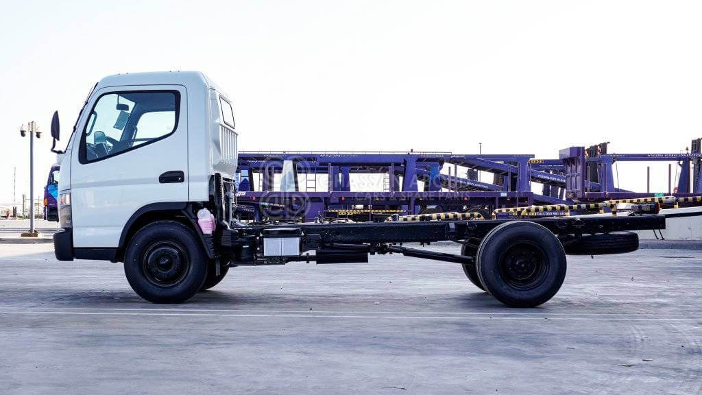 MITSUBISHI CANTER CHASSIS PAYLOAD 5 TON APPROX SINGLE CAB WITH A/C 4X2 LIGHT DUTY MY2024 - Cab chassis truck: picture 4 MITSUBISHI CANTER CHASSIS PAYLOAD 5 TON APPROX SINGLE CAB WITH A/C 4X2 LIGHT DUTY MY2024 - Cab chassis truck: picture 4