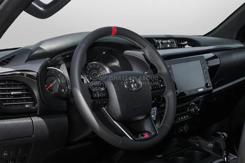 Pickup truck, Combi van Toyota Hilux  4X4 Double Cabin: picture 8