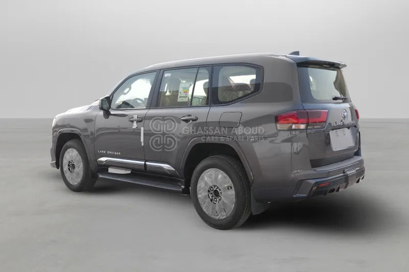 Toyota Land Cruiser 300 - SUV: picture 5 Toyota Land Cruiser 300 - SUV: picture 5