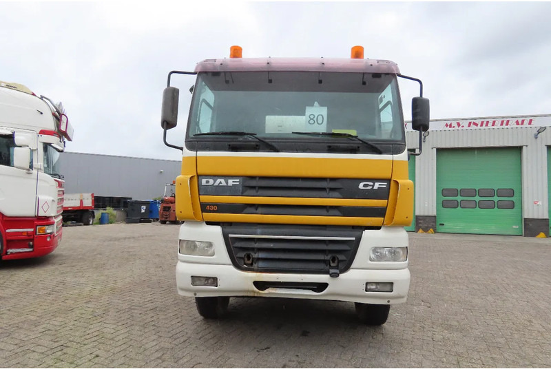 DAF CF 430 8x4, full spring ! Great condition - Concrete mixer truck: picture 3 DAF CF 430 8x4, full spring ! Great condition - Concrete mixer truck: picture 3