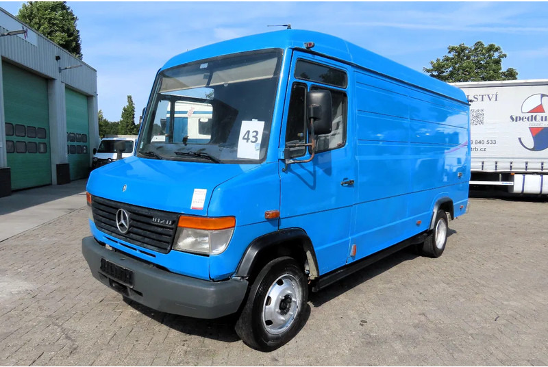Mercedes-Benz Vario 812D - Panel van: picture 1 Mercedes-Benz Vario 812D - Panel van: picture 1