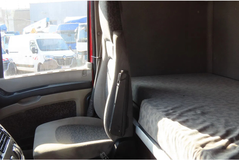 Tractor unit DAF XF 105.460 Euro5 evv, 2 beds, 2 tanks: picture 13