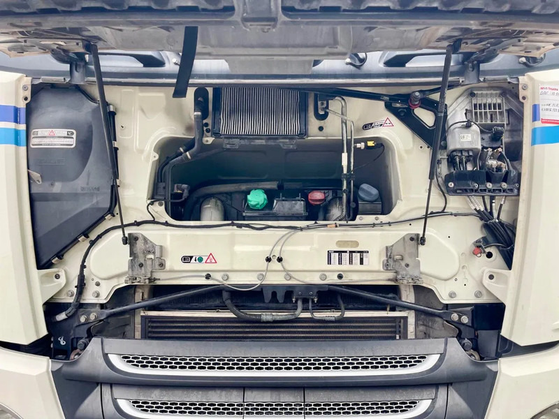DAF XF 480 HYDRAULIC, PARKING CLIMA, FRIGO - Tractor unit: picture 3 DAF XF 480 HYDRAULIC, PARKING CLIMA, FRIGO - Tractor unit: picture 3