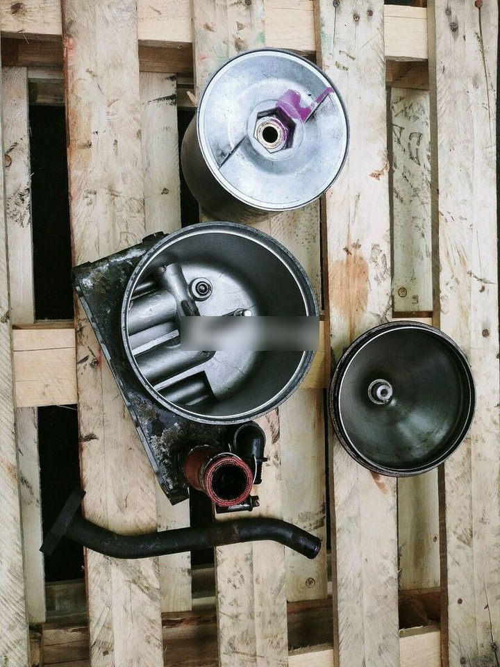 Scania OIL CENTRIFUGAL CLEANER, OIL SPINNER ASSEMBLY 1774447 2304242 - Oil filter for Truck: picture 5 Scania OIL CENTRIFUGAL CLEANER, OIL SPINNER ASSEMBLY 1774447 2304242 - Oil filter for Truck: picture 5