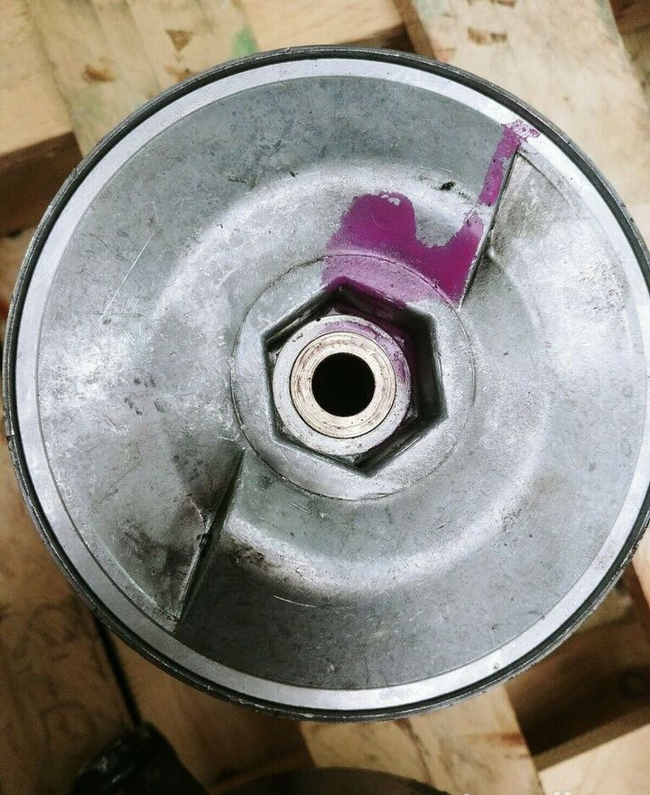 Scania OIL CENTRIFUGAL CLEANER, OIL SPINNER ASSEMBLY 1774447 2304242 - Oil filter for Truck: picture 4 Scania OIL CENTRIFUGAL CLEANER, OIL SPINNER ASSEMBLY 1774447 2304242 - Oil filter for Truck: picture 4