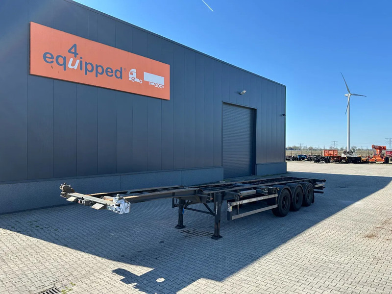 Groenewegen 40FT HC, 2x20FT, BPW+schijfremmen, NL-Chassis - Container transporter/ Swap body semi-trailer: picture 1 Groenewegen 40FT HC, 2x20FT, BPW+schijfremmen, NL-Chassis - Container transporter/ Swap body semi-trailer: picture 1