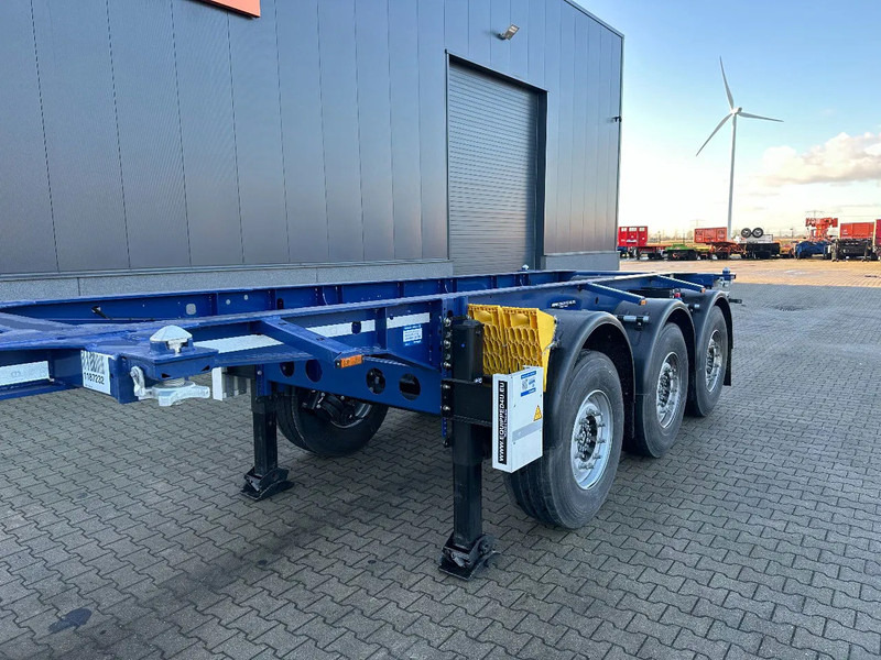 New Container transporter/ Swap body semi-trailer Krone NEW / DIRECT AVAILABLE 20FT ADR-CHASSIS, EMPTY WEIGHT: 3.470kg, DISCBRAKES, LIFTAXLE, 2x available: picture 9