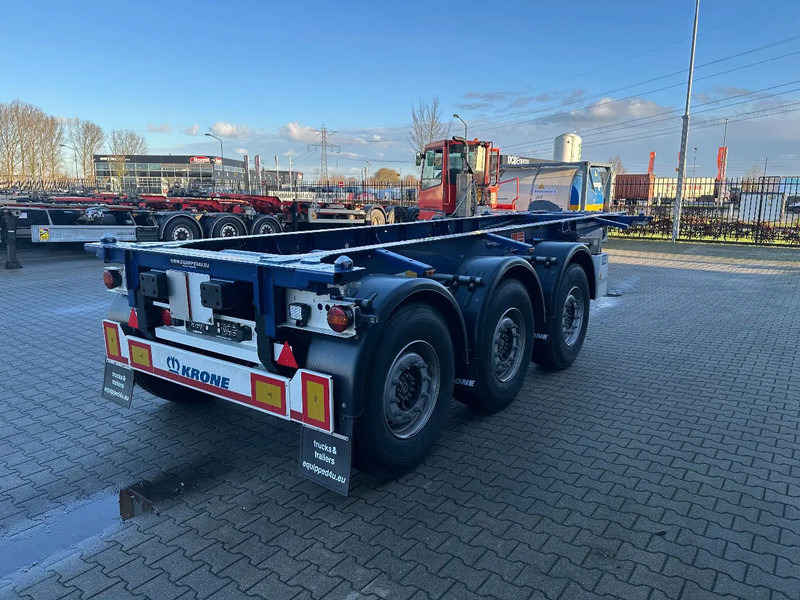 Krone NEW / DIRECT AVAILABLE 20FT ADR-CHASSIS, EMPTY WEIGHT: 3.470kg, DISCBRAKES, LIFTAXLE, 2x available - Container transporter/ Swap body semi-trailer: picture 3 Krone NEW / DIRECT AVAILABLE 20FT ADR-CHASSIS, EMPTY WEIGHT: 3.470kg, DISCBRAKES, LIFTAXLE, 2x available - Container transporter/ Swap body semi-trailer: picture 3