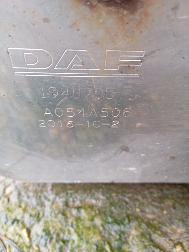 DAF XF106 - Catalytic converter: picture 2 DAF XF106 - Catalytic converter: picture 2