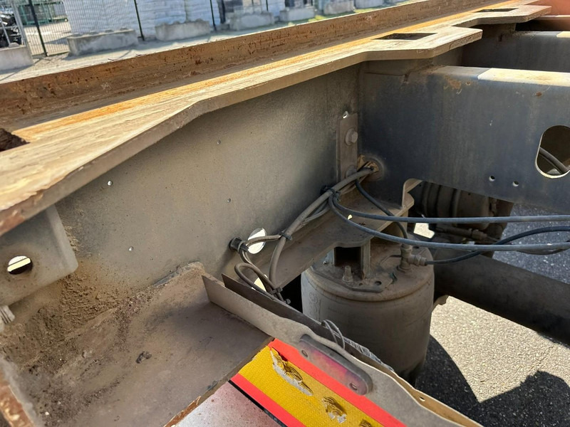 Container transporter/ Swap body trailer AJK AET - 30T CONTAINERAANHANGER - SAF - DISC BRAKES - AIR SUSP. - GOOD TIRES - TÜV 15-03-2026 - SmartBoard - BELGISCHE PAPIEREN: picture 20 Container transporter/ Swap body trailer AJK AET - 30T CONTAINERAANHANGER - SAF - DISC BRAKES - AIR SUSP. - GOOD TIRES - TÜV 15-03-2026 - SmartBoard - BELGISCHE PAPIEREN: picture 20