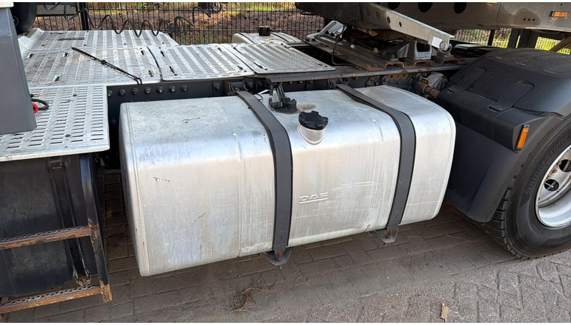 DAF XF 460 PTO HYDR - RETARDER - *568.000km* - SPOILERS - BE TRUCK - Tractor unit: picture 5 DAF XF 460 PTO HYDR - RETARDER - *568.000km* - SPOILERS - BE TRUCK - Tractor unit: picture 5