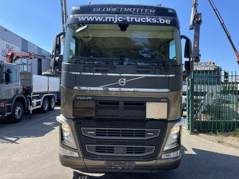 Volvo FH 460 LNG GAS ADR - ACC - Dynamic Steering - I-park Cool - Lane Keeping Support - collision warning - leather - ... BE Truck - Tractor unit: picture 2 Volvo FH 460 LNG GAS ADR - ACC - Dynamic Steering - I-park Cool - Lane Keeping Support - collision warning - leather - ... BE Truck - Tractor unit: picture 2