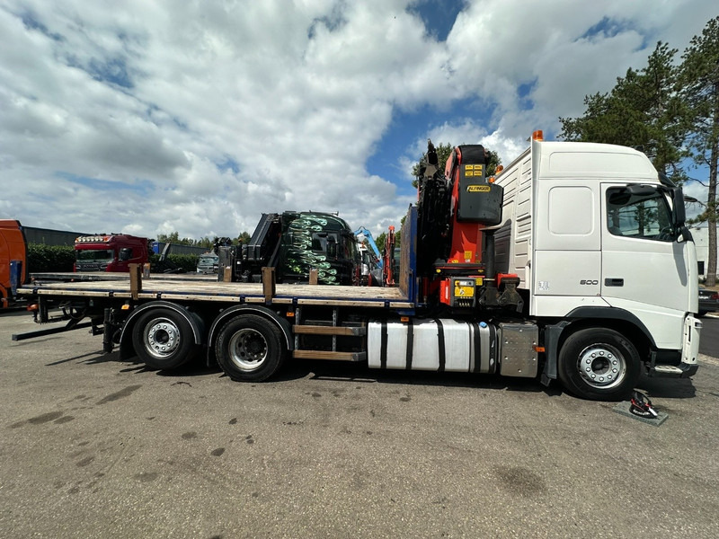 Volvo FH 500 6X2 + CRANE PALFINGER PK50002 E 6x - RETARDER - PLATFORM 6m20 - TWISTLOCKS 20' - 561.000km - EURO 5 - Crane truck: picture 5 Volvo FH 500 6X2 + CRANE PALFINGER PK50002 E 6x - RETARDER - PLATFORM 6m20 - TWISTLOCKS 20' - 561.000km - EURO 5 - Crane truck: picture 5