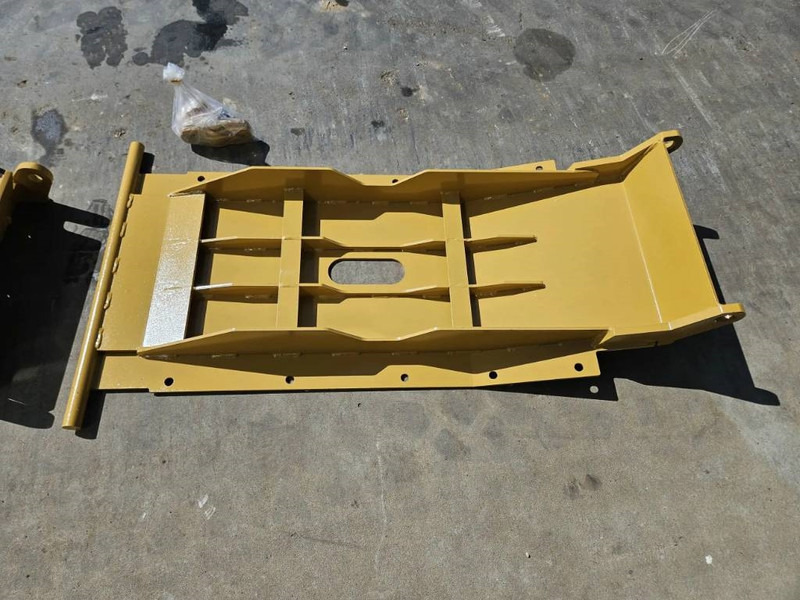 Cat 140M3 - Attachment for Construction machinery: picture 2 Cat 140M3 - Attachment for Construction machinery: picture 2