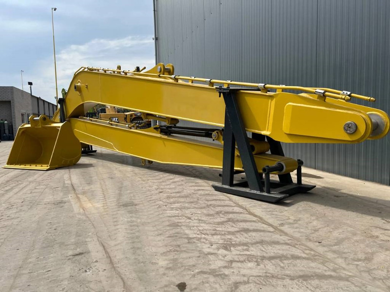 Komatsu PC200 18 mtr Long Reach Equipment - Attachment for Construction machinery: picture 4 Komatsu PC200 18 mtr Long Reach Equipment - Attachment for Construction machinery: picture 4