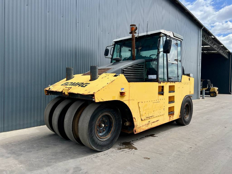 Bomag BW24R - Pneumatic roller: picture 1 Bomag BW24R - Pneumatic roller: picture 1
