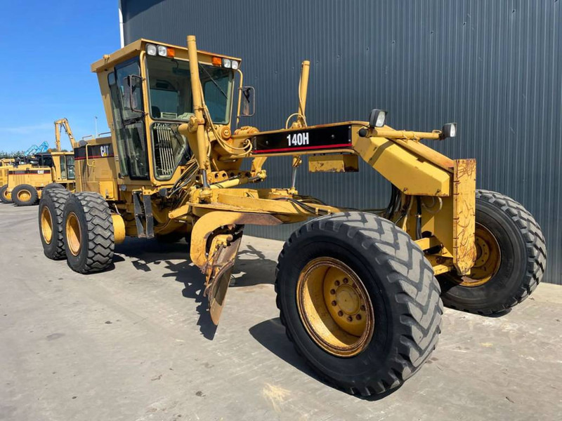 Cat 140H - 3306 Engine - Grader: picture 3 Cat 140H - 3306 Engine - Grader: picture 3