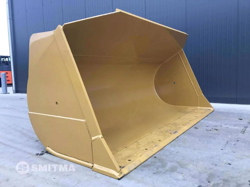 Cat 966M - Bucket for Construction machinery: picture 2 Cat 966M - Bucket for Construction machinery: picture 2