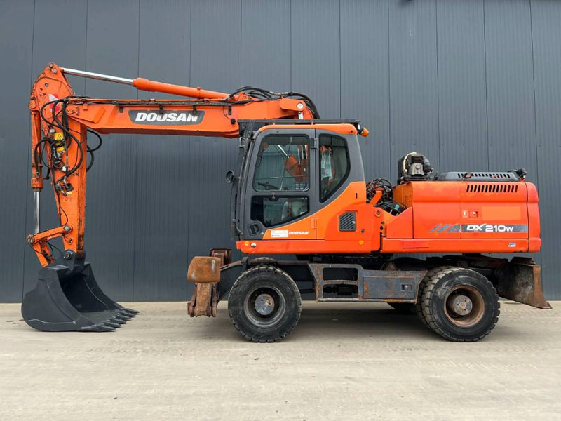 Doosan DX210W - Wheel excavator: picture 5 Doosan DX210W - Wheel excavator: picture 5