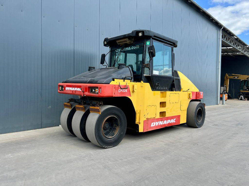 Dynapac CP224 - Pneumatic roller: picture 1 Dynapac CP224 - Pneumatic roller: picture 1