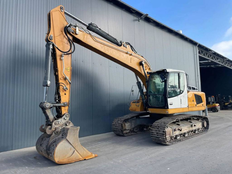 Liebherr R922 SLC - Crawler excavator: picture 1 Liebherr R922 SLC - Crawler excavator: picture 1