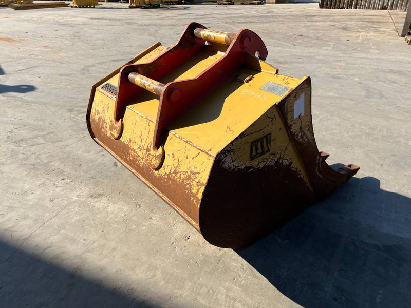 OilQuick OQ65 - Bucket for Construction machinery: picture 4 OilQuick OQ65 - Bucket for Construction machinery: picture 4