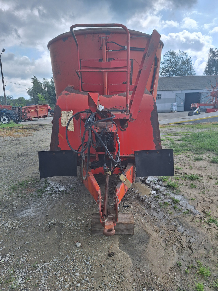 AGRAM BIG-FEED - Forage mixer wagon: picture 1 AGRAM BIG-FEED - Forage mixer wagon: picture 1