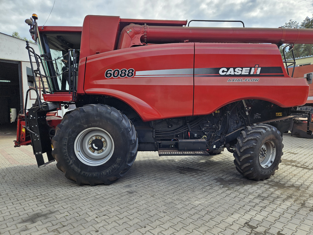 Case 6088 - Combine harvester: picture 4 Case 6088 - Combine harvester: picture 4